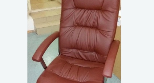 Обтяжка офисного кресла. Гвардейск